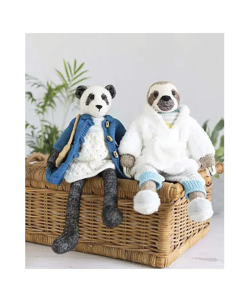 David & Charles DC Knitted Wild Animal Friends