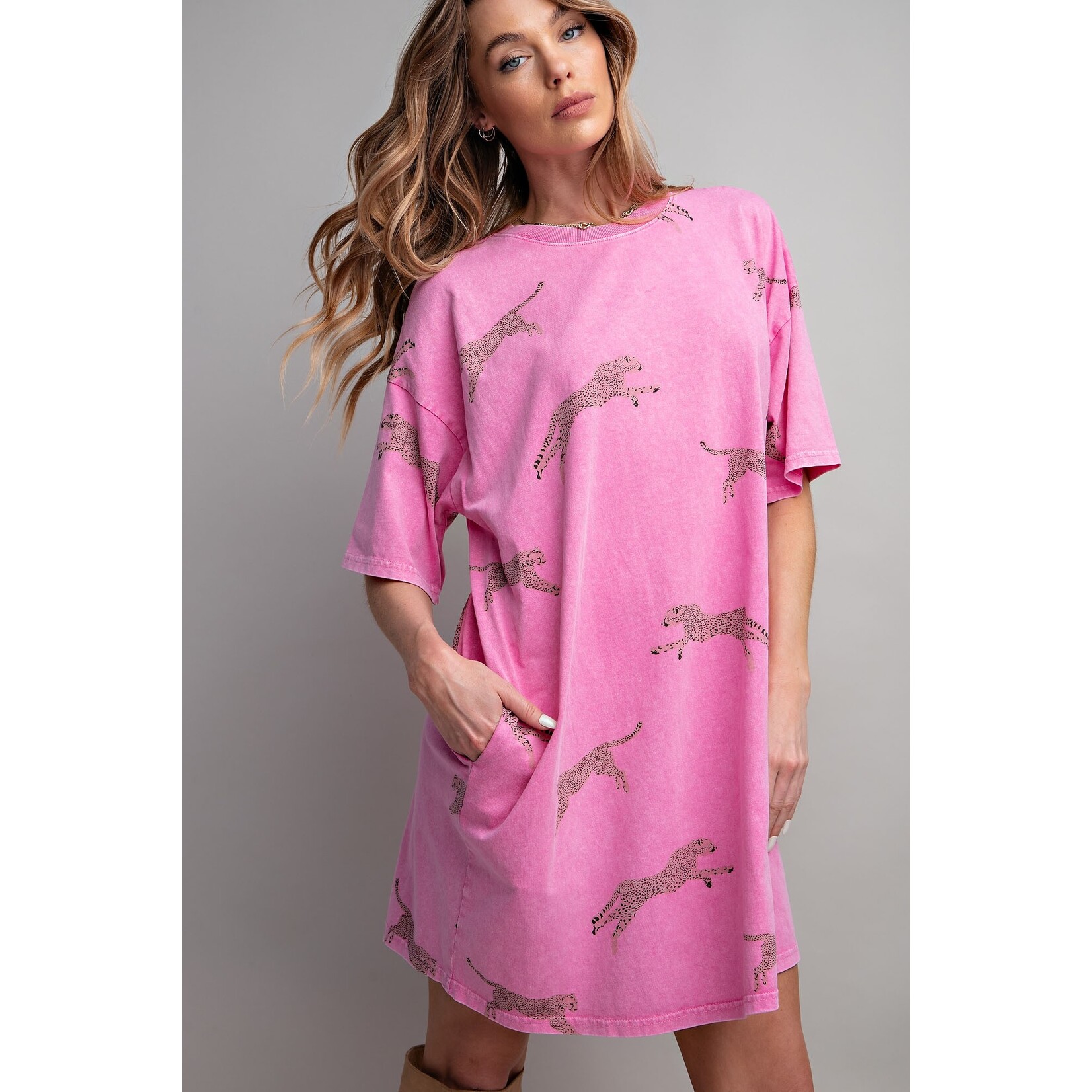Easel Greer Pink Cheetah T-Shirt Dress