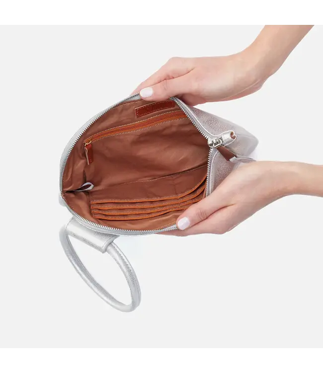 Hobo Sable Wristlet Silver