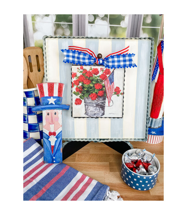 Round Top Mini Bucket of Geraniums Print
