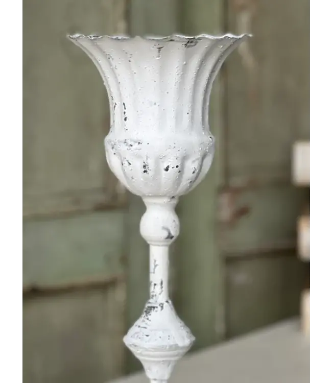 Large Cream Fluted Holder