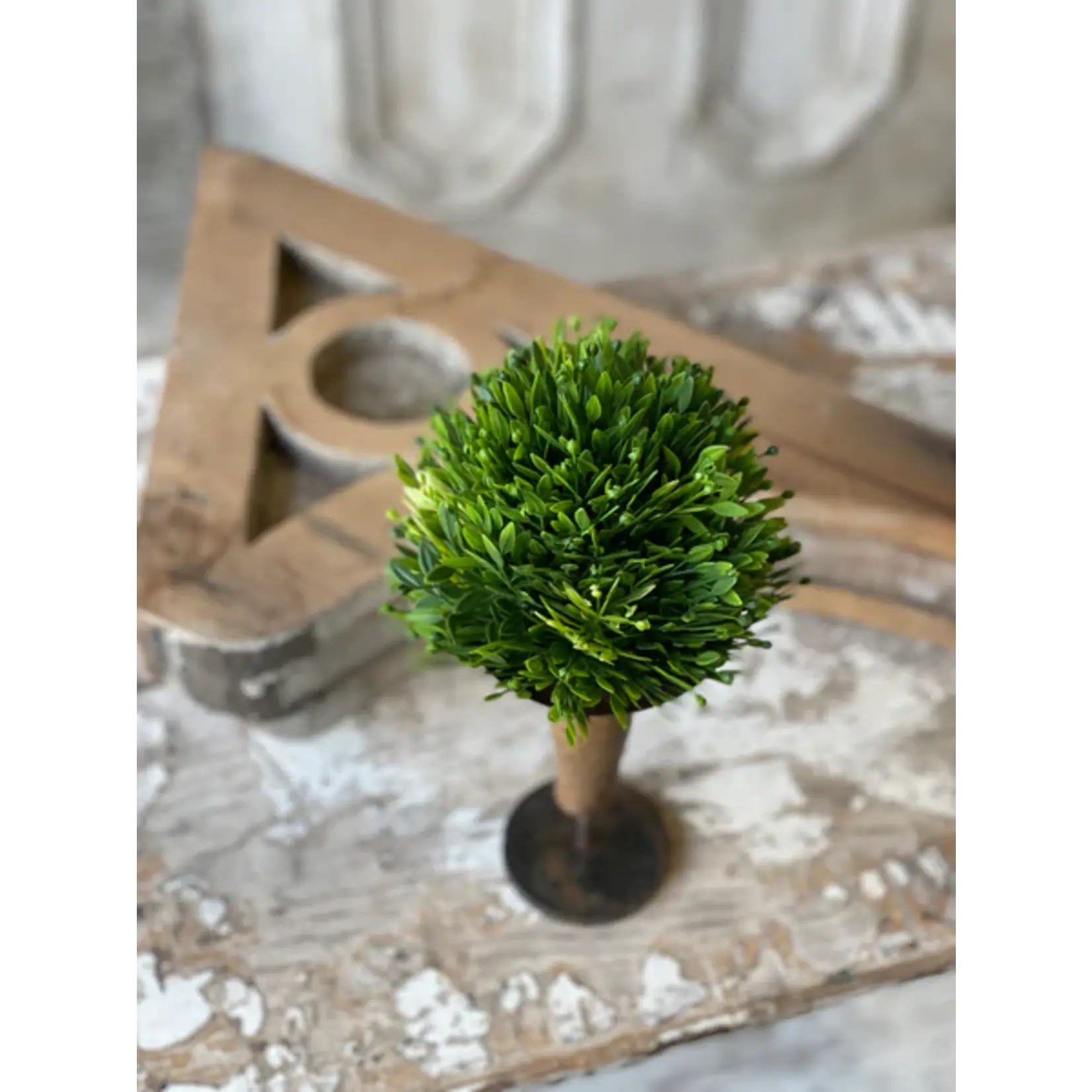 Small Seed Head Half Sphere