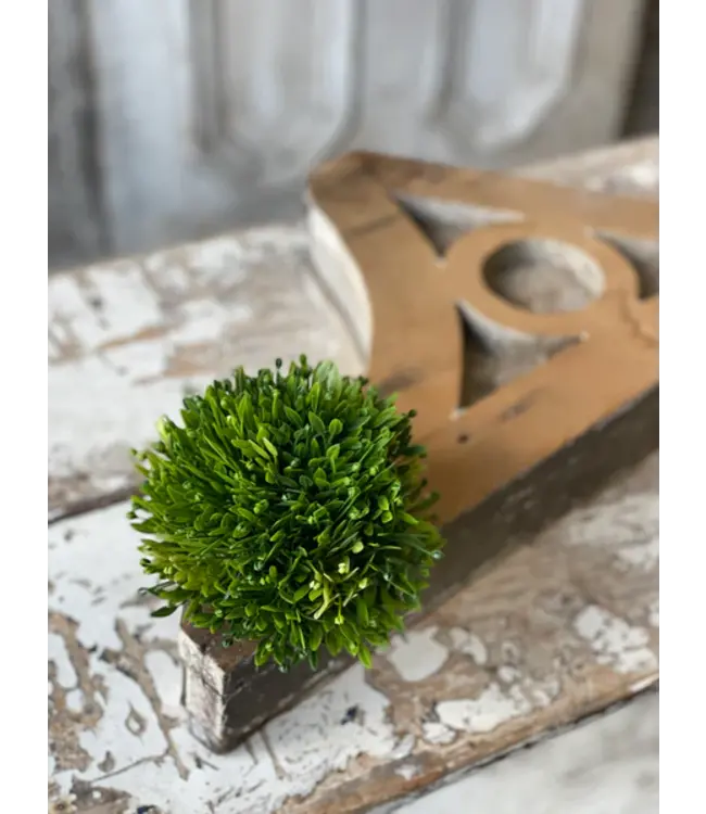 Small Seed Head Half Sphere