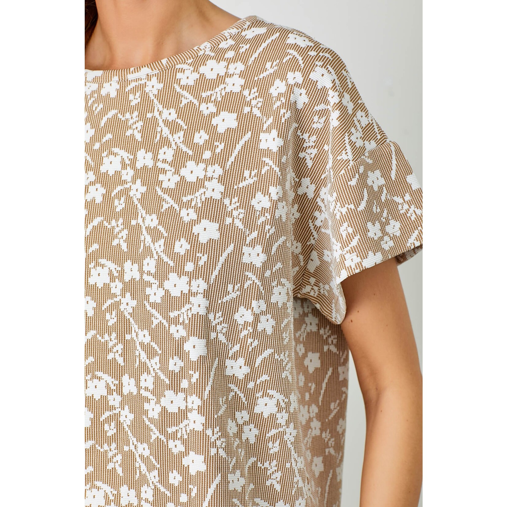 Polagram/Bae Vely Beth Tan Floral Top