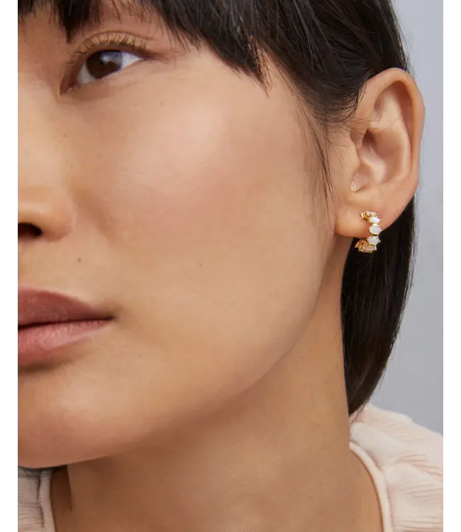 Kendra Scott Cailin Gold Huggie Earrings in Ivory Mother-of-Pearl