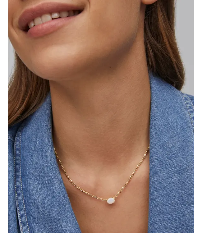 Kendra Scott  Cailin Gold Pendant Necklace in Champagne Opal Crystal