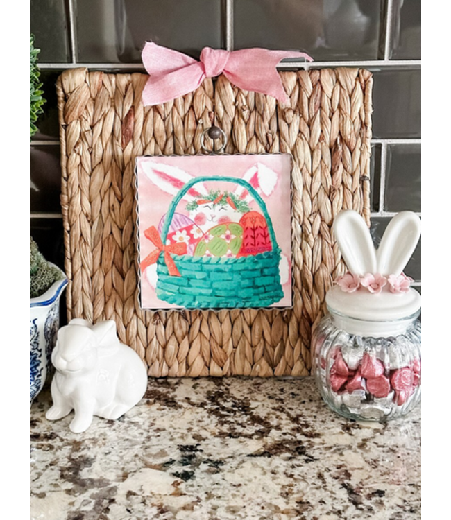 Round Top Mini Bunny in Basket Print