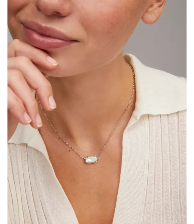 Kendra Scott Elisa Silver Pendant Necklace in Ivory Mother-of-Pearl