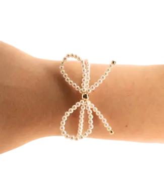 Beaded Blondes Beaded Blondes Pearl Bow Bracelet