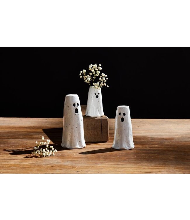 Large Ghost Vase