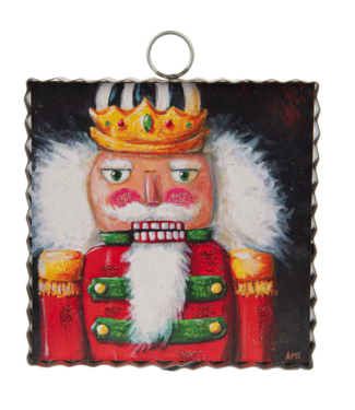 Mini Elegant Nutcracker