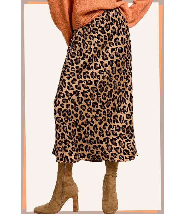 Dorris Classic Leopard Satin Midi Skirt