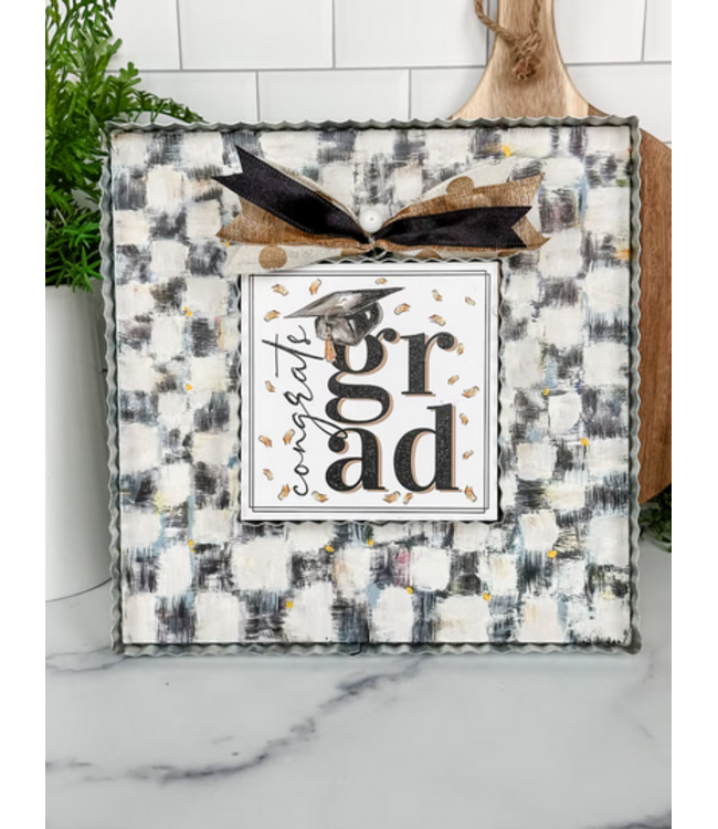 Round Top Mini Congrats Grad Print