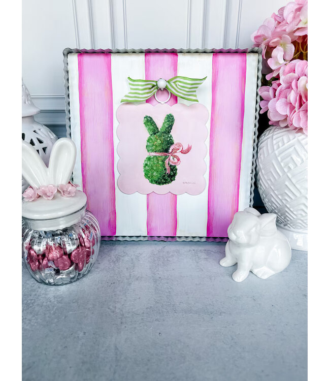 Round Top Mini Scallop Pink Boxwood Bunny Print