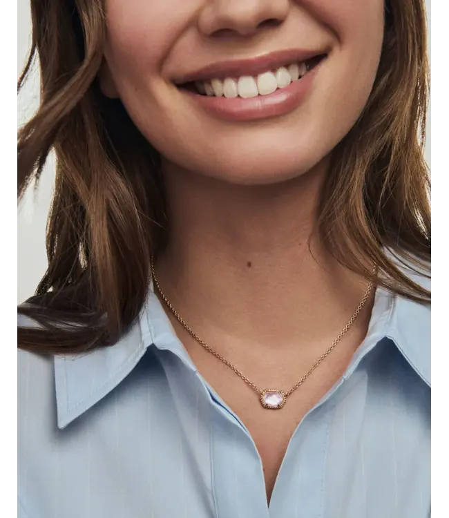 Kendra Scott Daphne Gold Frame Short Pendant Necklace in Light Pink Mother-of-Pearl