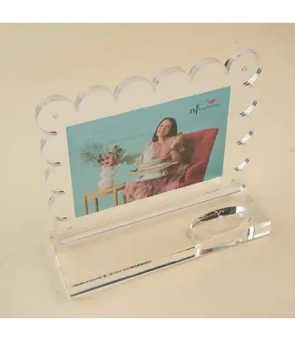 Scalloped Acrylic Frame