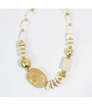 Treasure Jewels Golden Sand Necklace