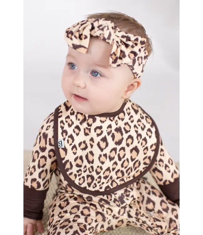 Classic Leopard Bib Set
