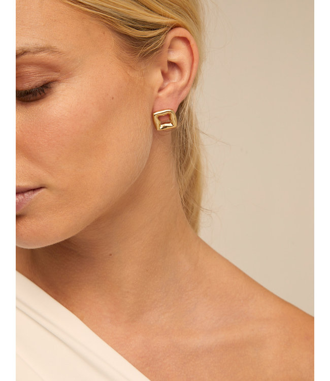 Femme Fatale Earring Gold