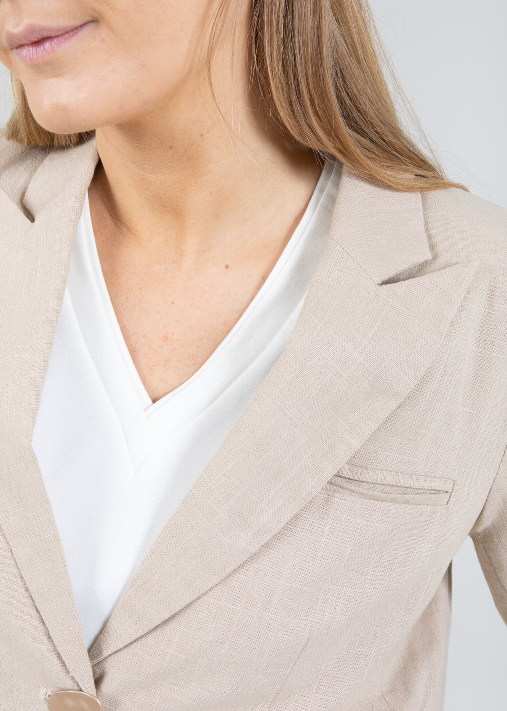 Cropped Blazer