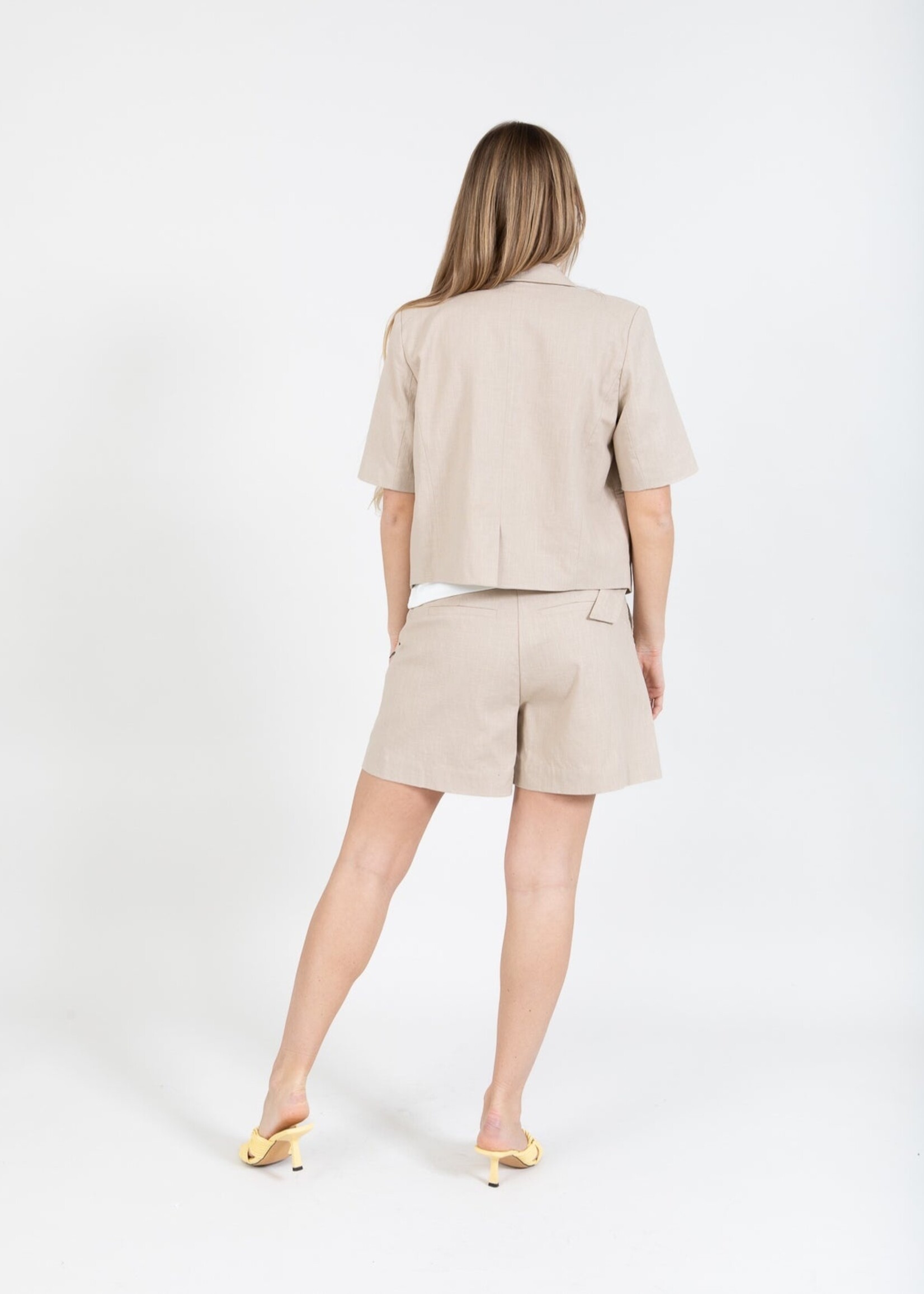 Cropped Blazer
