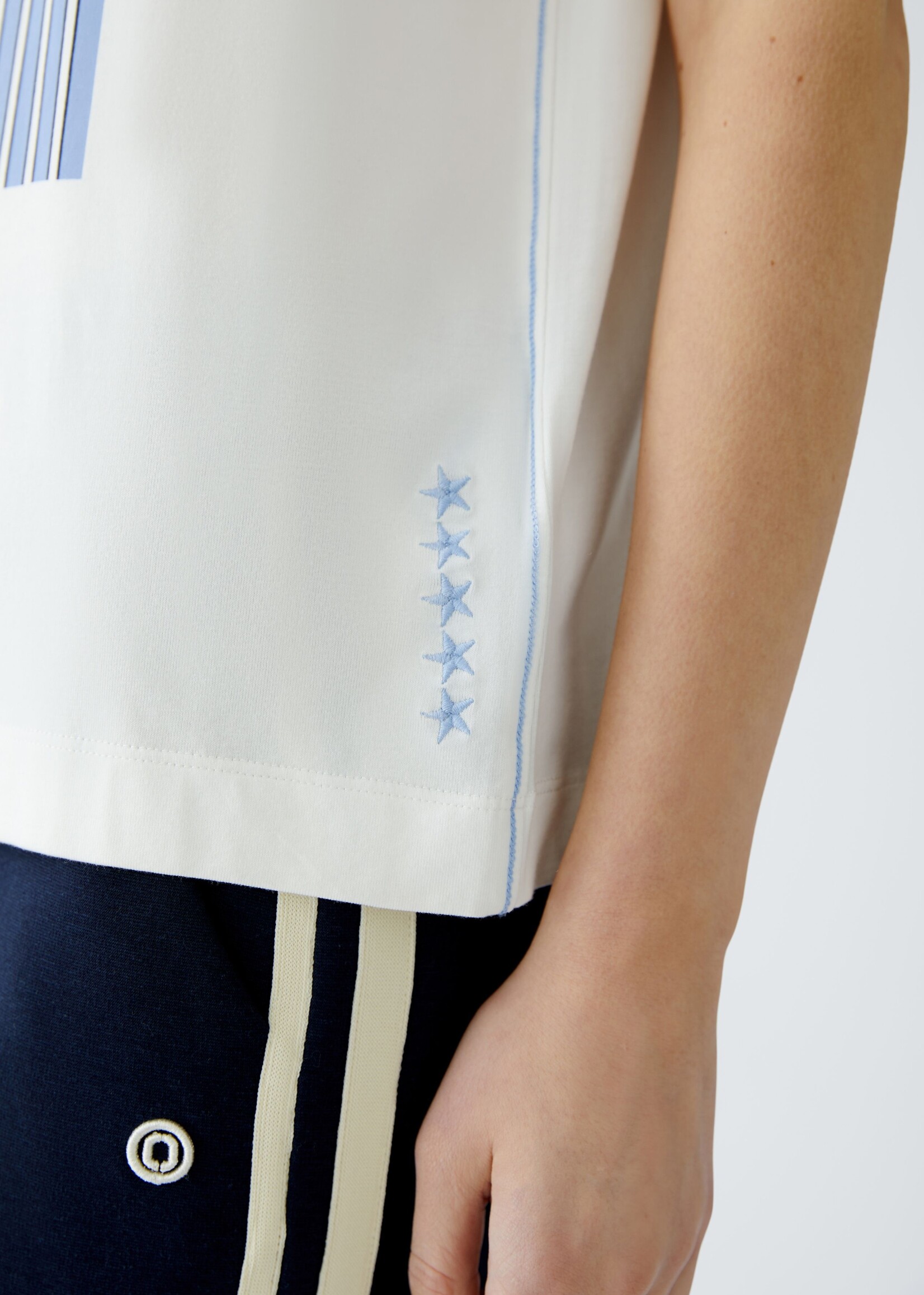 Ouí T-Shirt