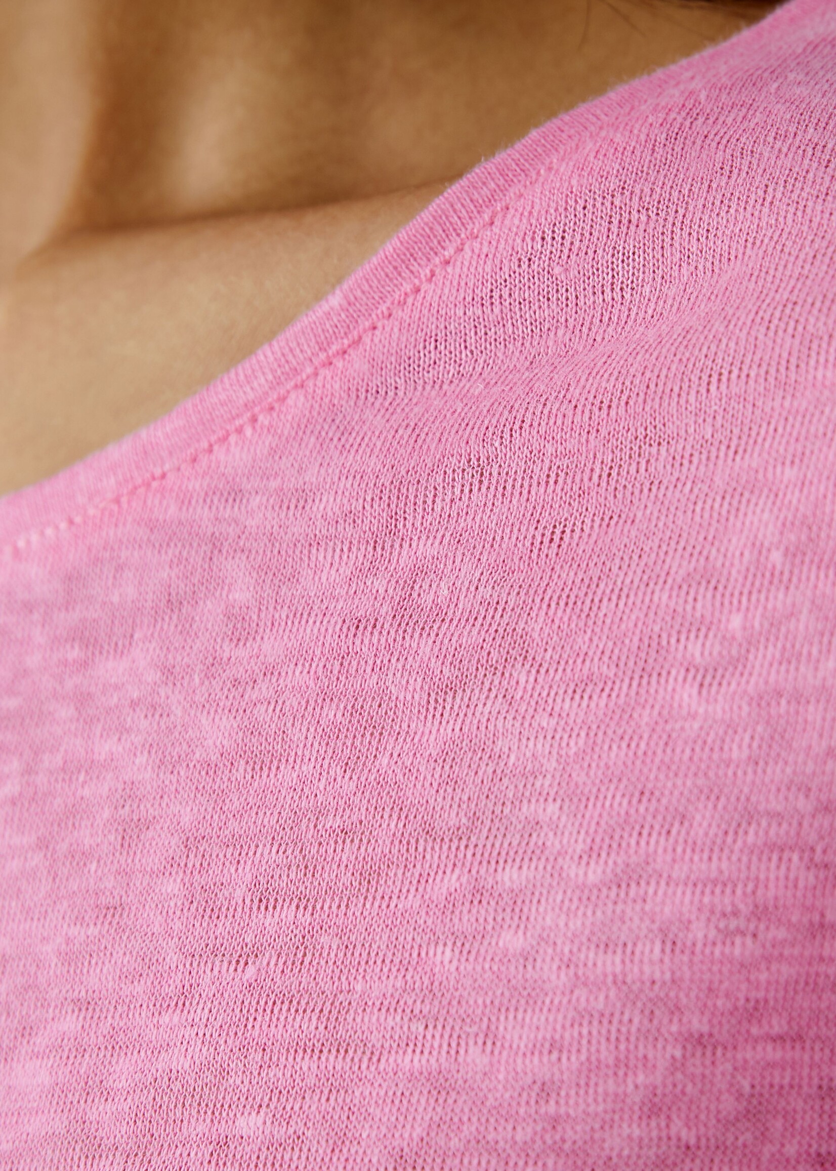 Ouí T-Shirt