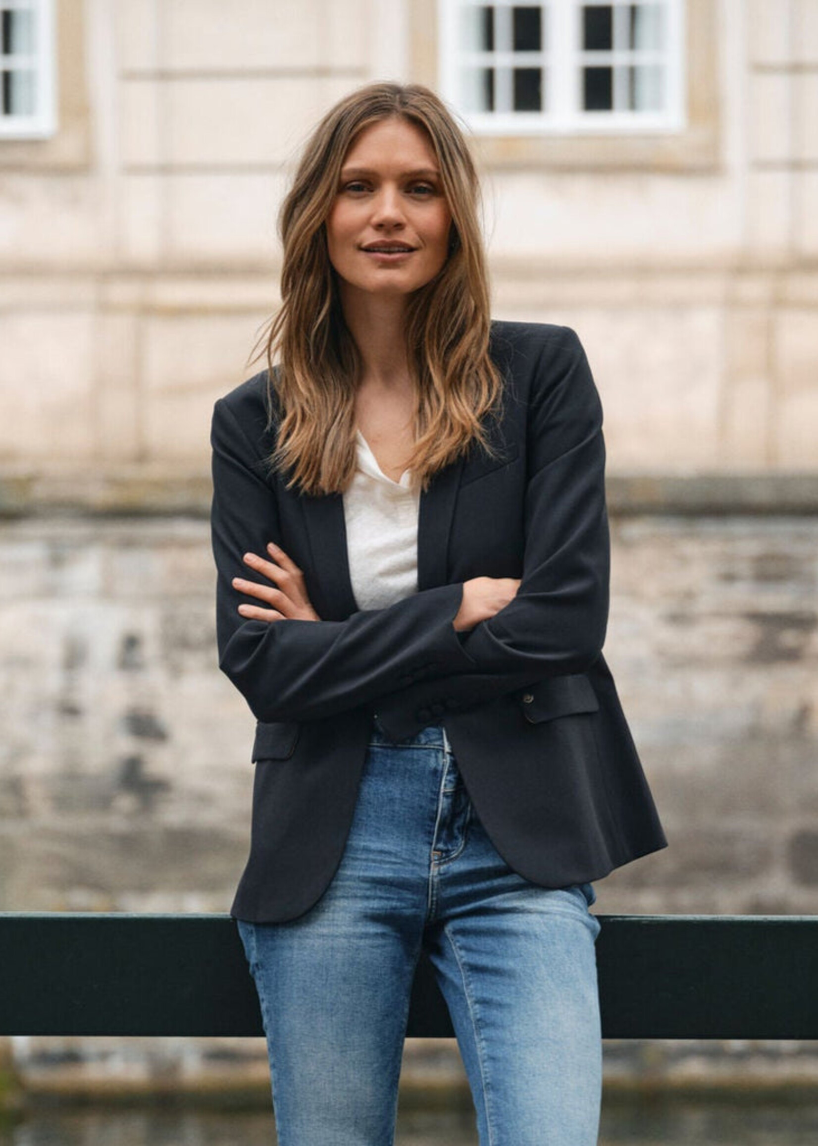 Mos Mosh Phoebe Miley Blazer