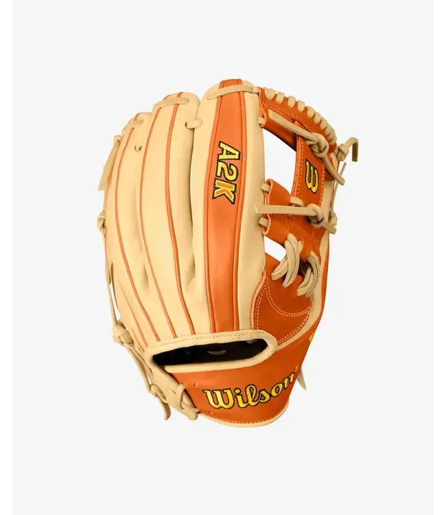 Wilson Winter 2024 Matt Chapman A2K® MC26 Game Model 11.75” Infield Baseball Glove