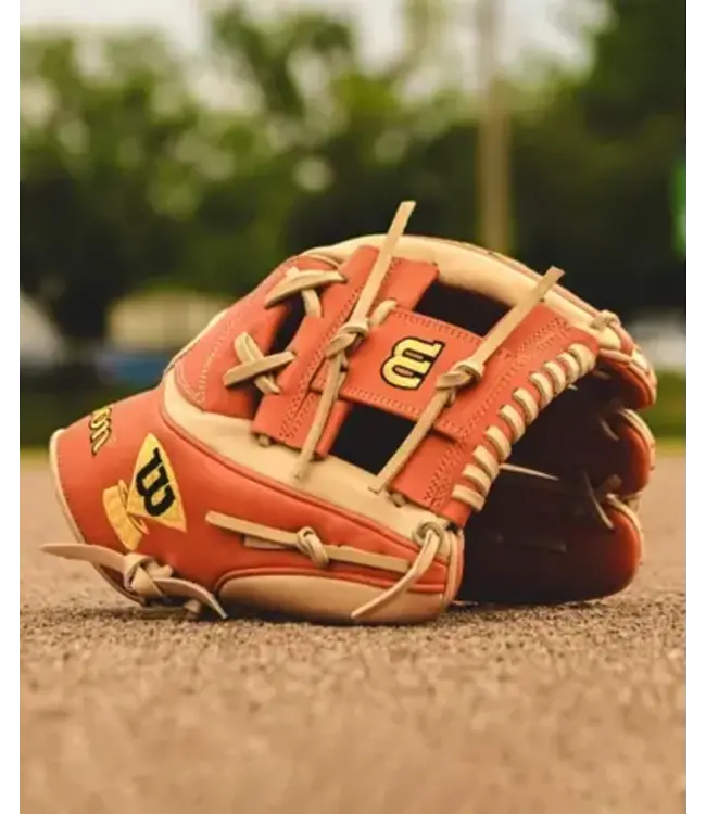 Wilson Winter 2024 Matt Chapman A2K® MC26 Game Model 11.75” Infield Baseball Glove