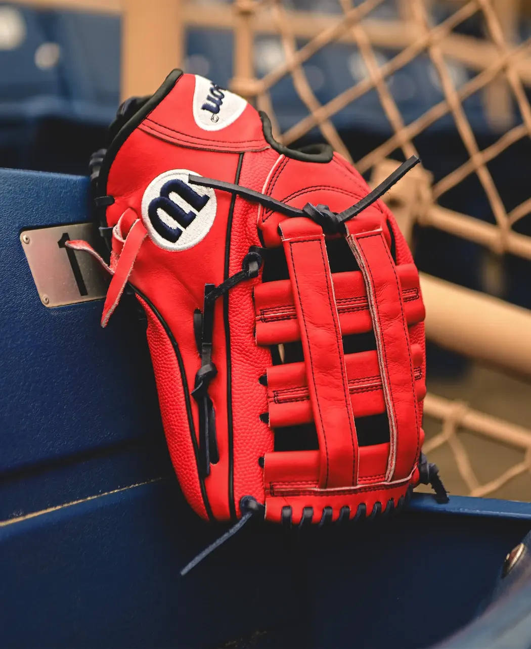 Gant De Baseball Intérieur 2024 A700 - En Cuir - Pour Droitier - Neuf Sous Garantie