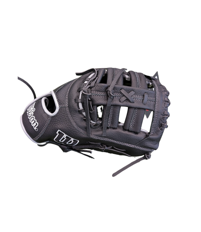 Wilson First base glove (1B)