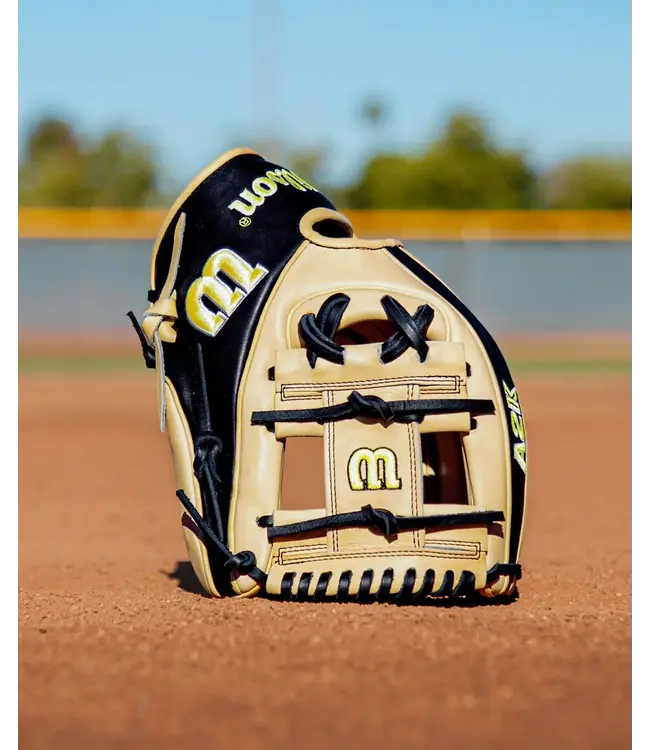 Wilson 2027 A2K® 1786 11.5” Infield Baseball Glove