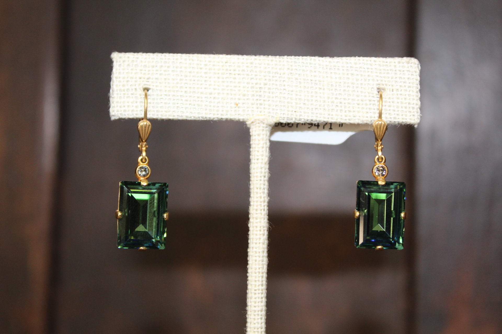 La vie Parisienne Gold Square Green Crystal Earring La vie Parisienne Gold Square Green Crystal Earring