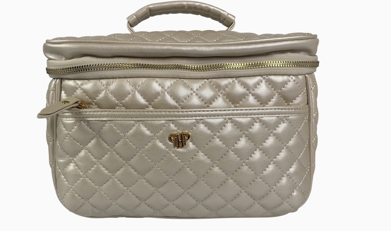 PurseN Train Case - Pearl Quilted