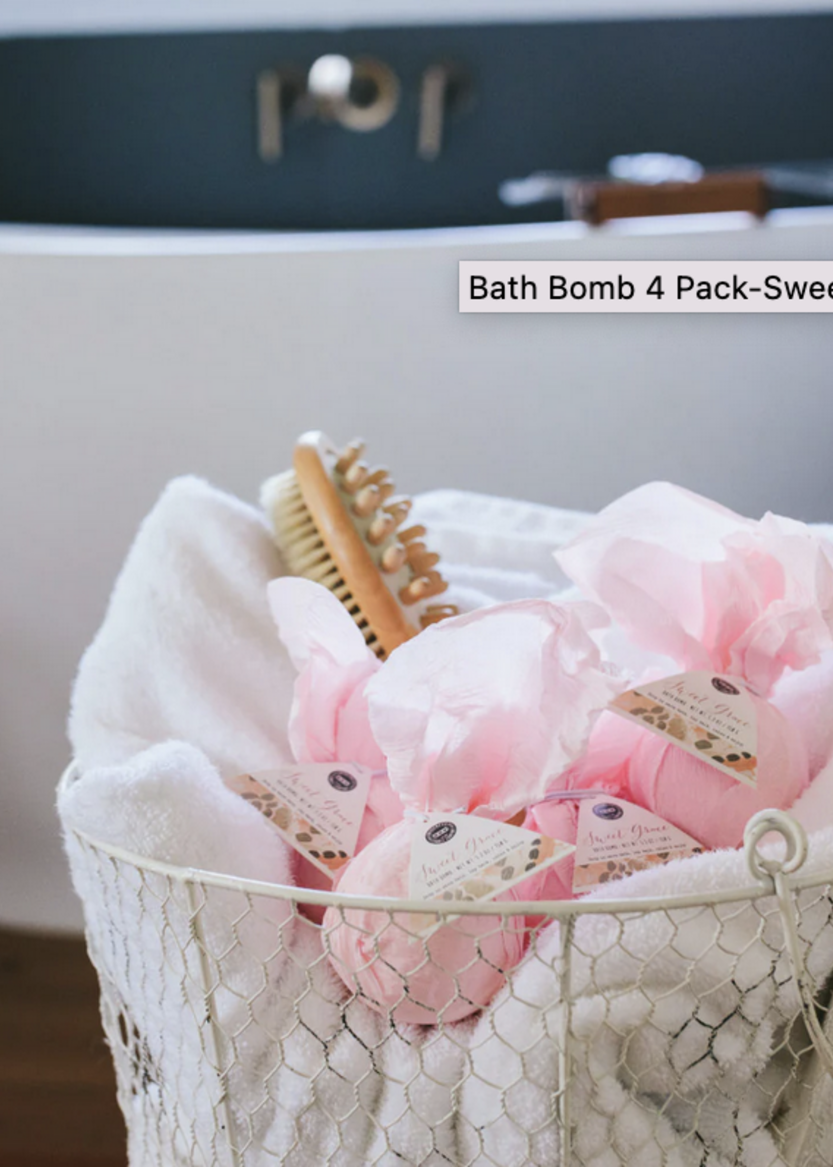 Bridgewater Candle Company Sweet Grace Bath Bomb