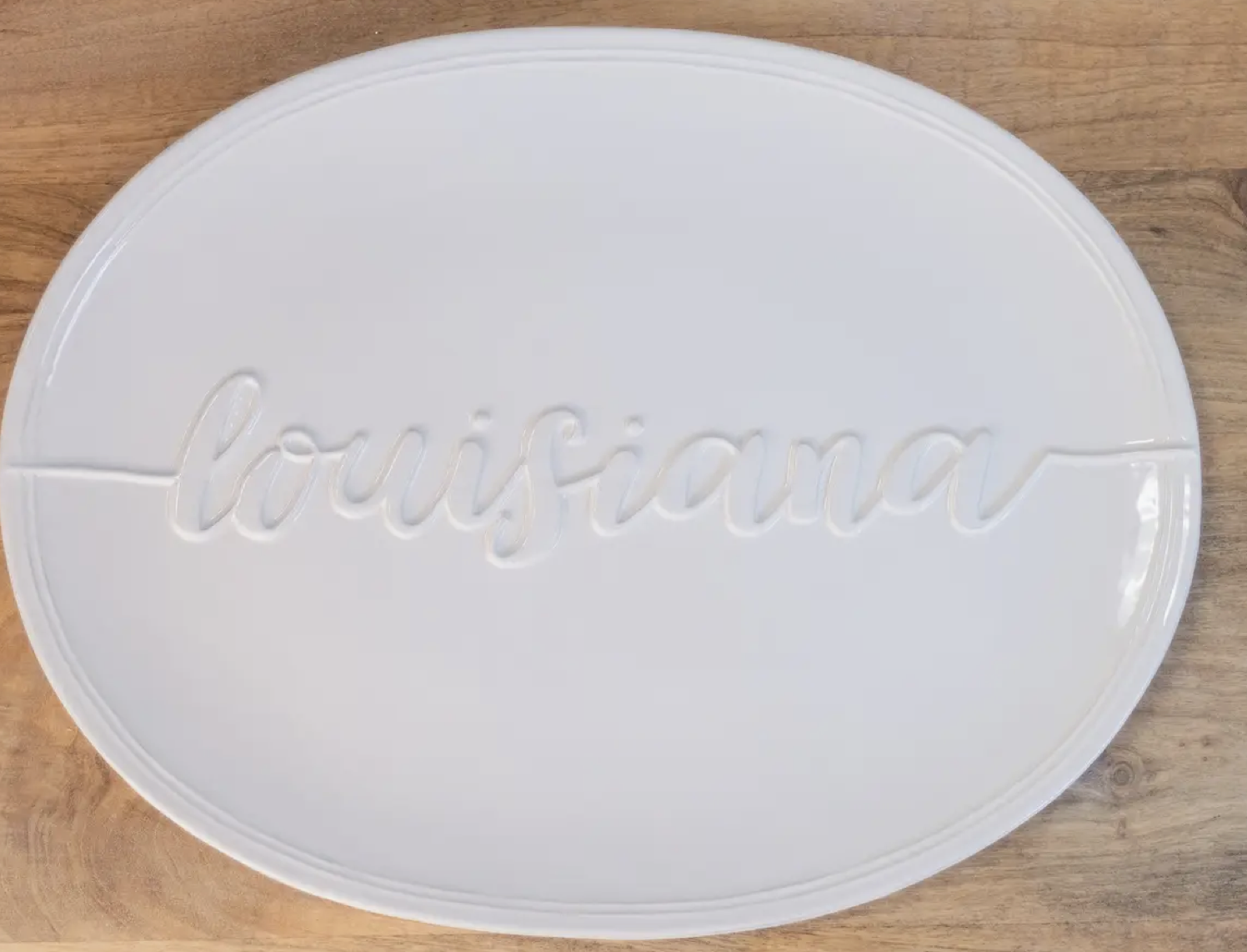 The Royal Standard Louisiana Embossed Platter White