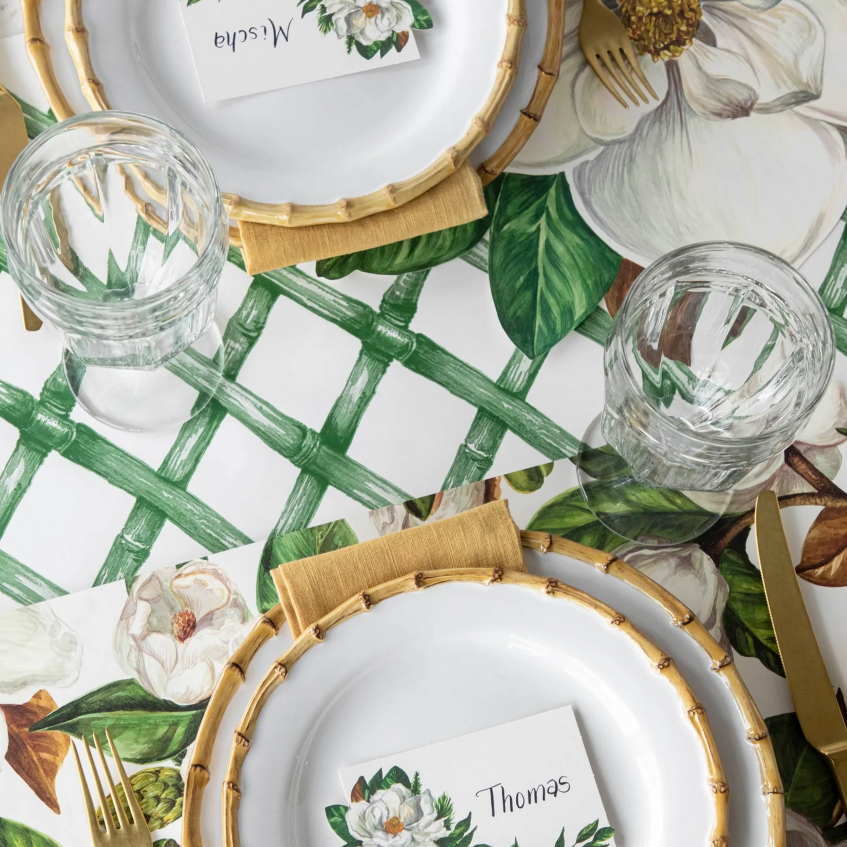Hester & Cook Green Lattice Runner- 20"x 25"