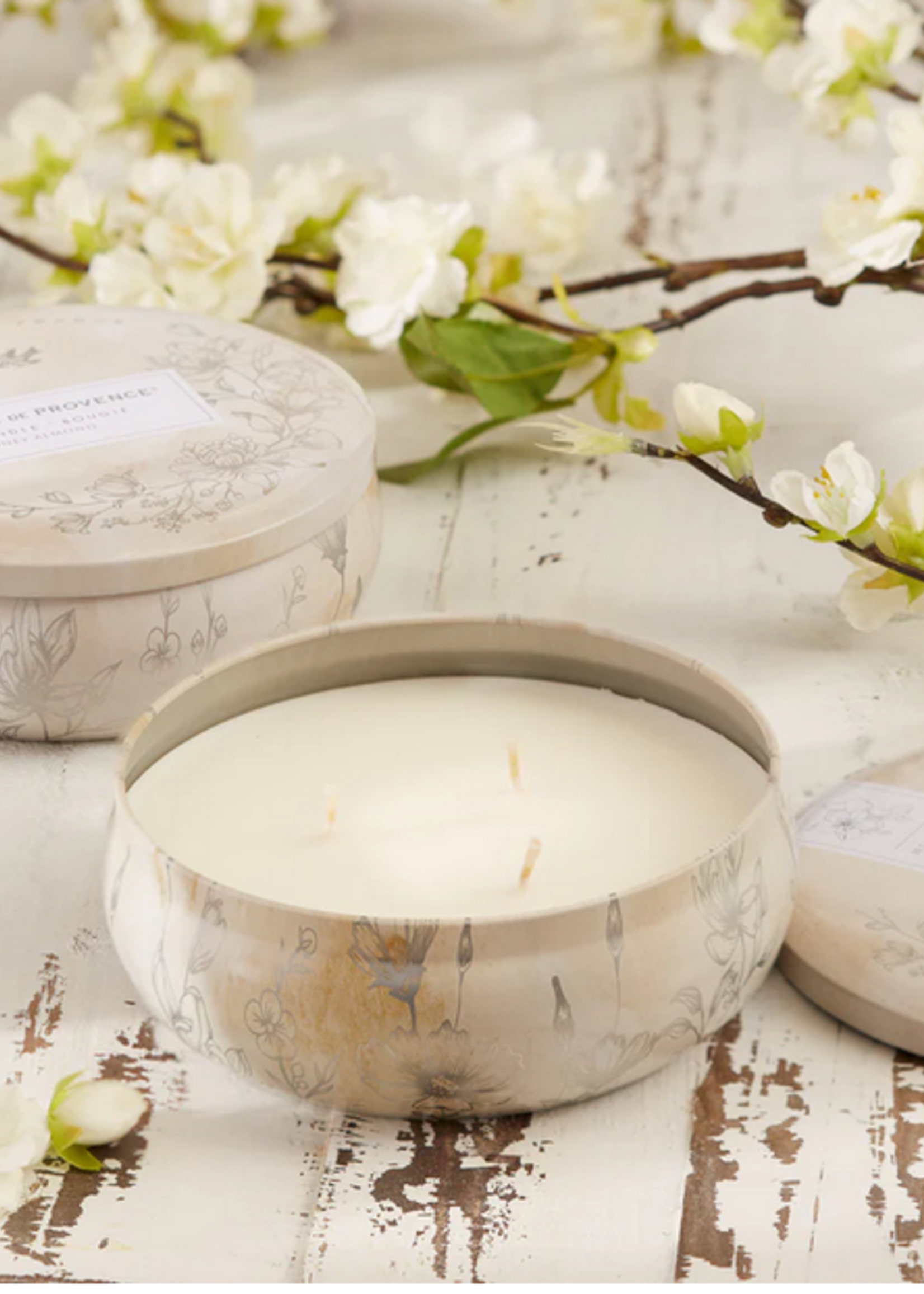 European Soaps Heritage Candle - Honey Almond (3 wick)