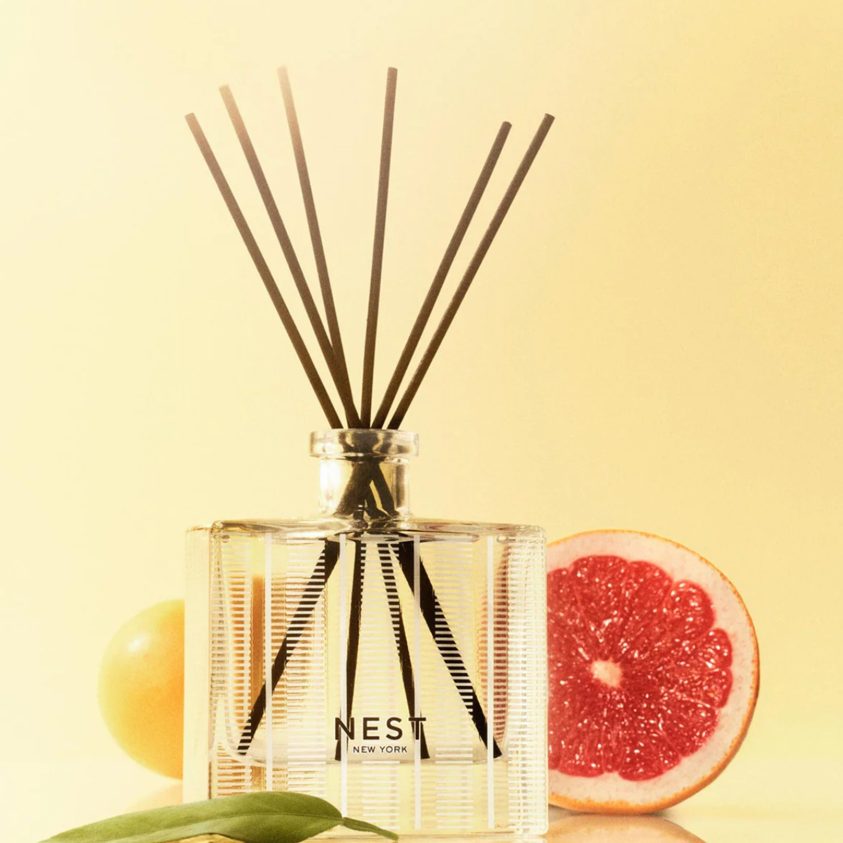NEST New York Grapefruit Reed Diffuser