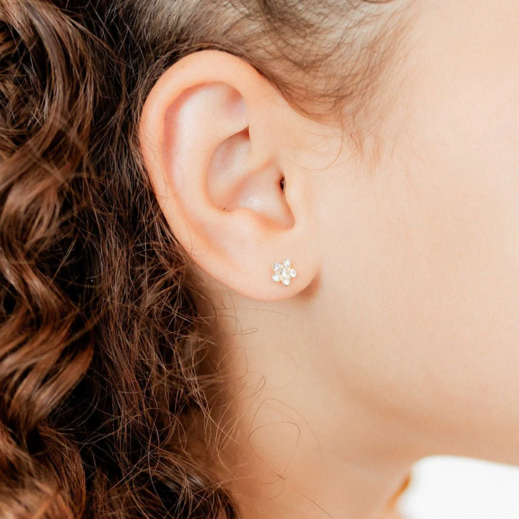 Linny Co Lyla Flower Clear Stud