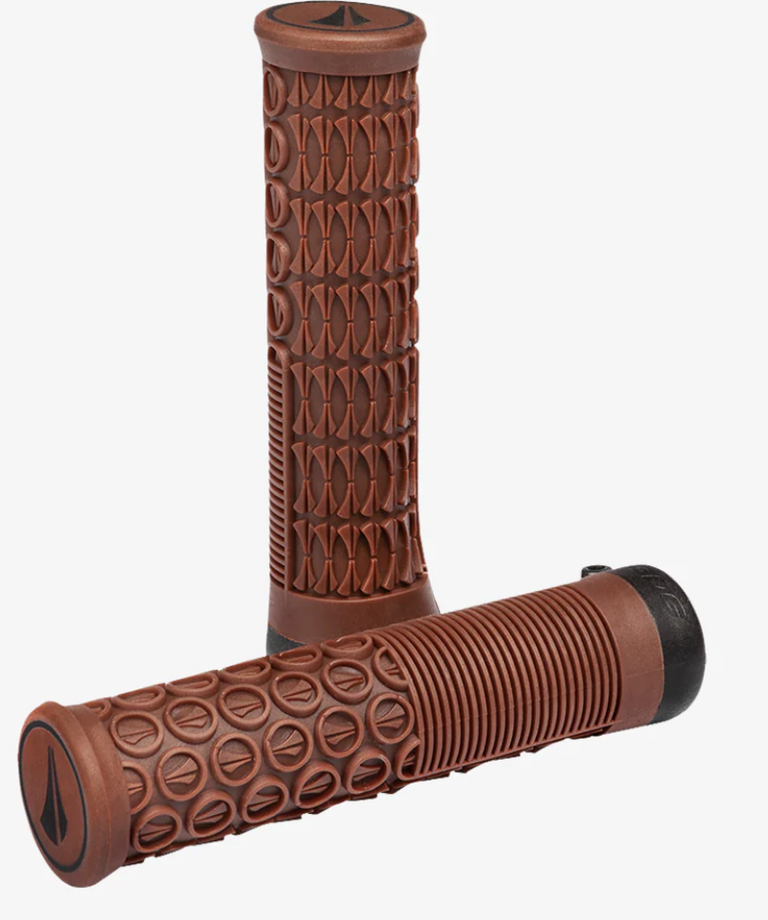 SDG Thrice 31 Grips
