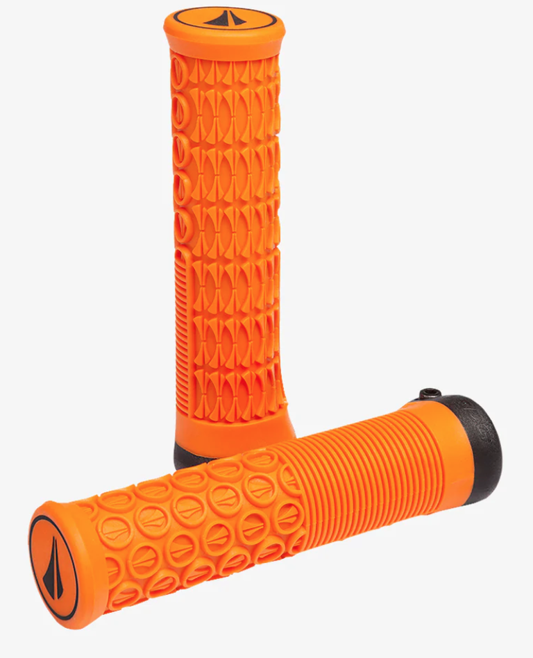 SDG Thrice 31 Grips