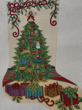Alexa Designs CS7365 Tree w/Gifts Stocking