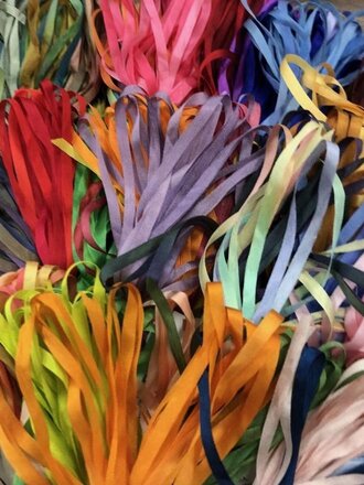 Gloriana Threads Gloriana 4mm Ribbon 100-199 117 Elizabethan Green