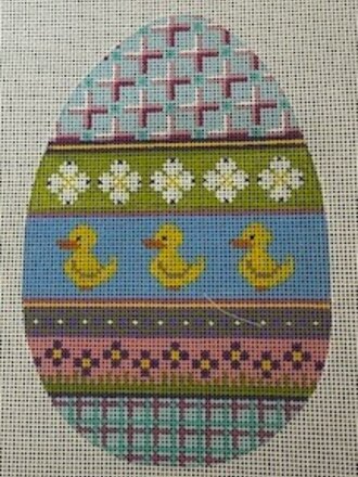 LL195A Easter Egg with Ducks