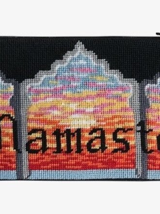 SZ626 Namaste Purse/Cosmetic Case