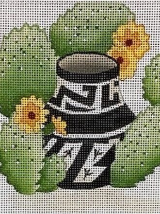 Danji Designs J47 Black & White Pot w/Prickly Pear