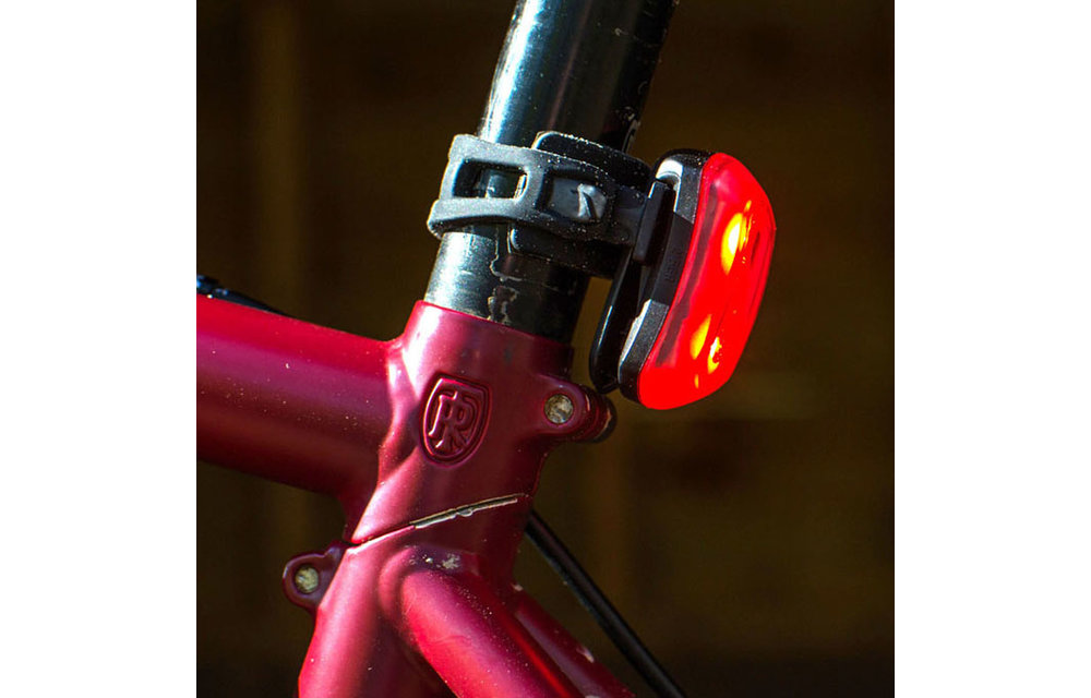 Blackburn Luz 2´Fer Delantera 60lum o Trasera 20lum USB