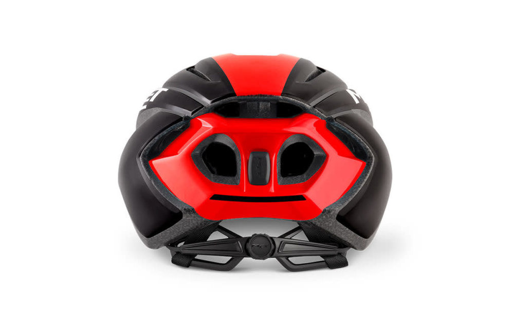 Met Casco Strale